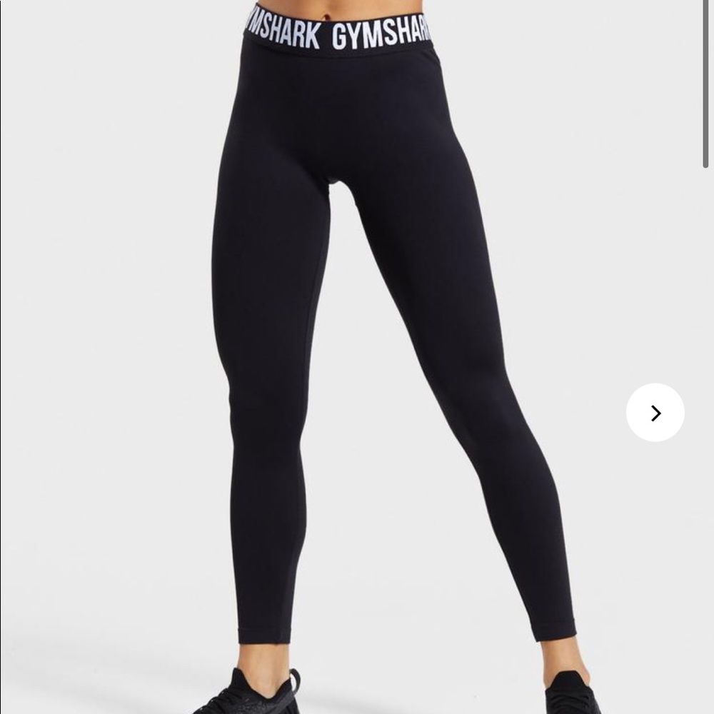 Gymshark Black seamless leggings :)